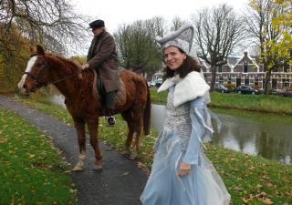 Jacoba en haar paard sultan op de Oostwal