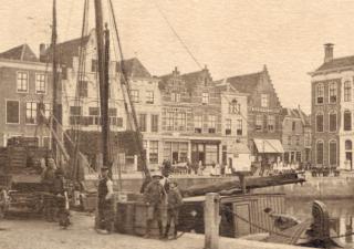 Turfkade in 1890
