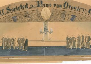 Ingekleurd portret van de kolfsocieteit De Prins van Oranje, links en rechts staan 2 ploegen. Een lijst omringt de foto, erboven staat "Kolf Societeit De Prins van Oranje Te Goes" 